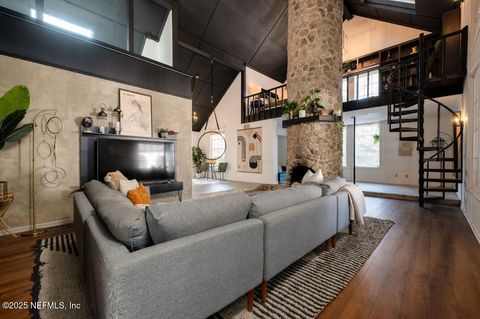 Single Family Residence in Jacksonville FL 12953 DEEP LAGOON Place.jpg