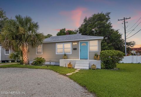 Single Family Residence in Jacksonville FL 2904 BETHEL Court.jpg
