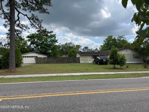 Single Family Residence in Jacksonville FL 8174 DEVOE Street.jpg