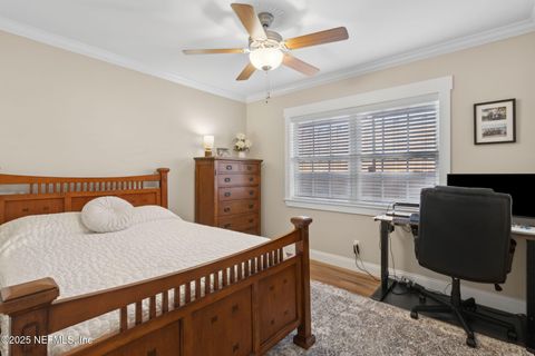 Single Family Residence in Jacksonville FL 4349 DEMEDICI Avenue 12.jpg