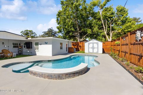 Single Family Residence in Jacksonville FL 4349 DEMEDICI Avenue 26.jpg