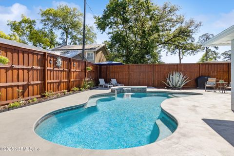 Single Family Residence in Jacksonville FL 4349 DEMEDICI Avenue 24.jpg