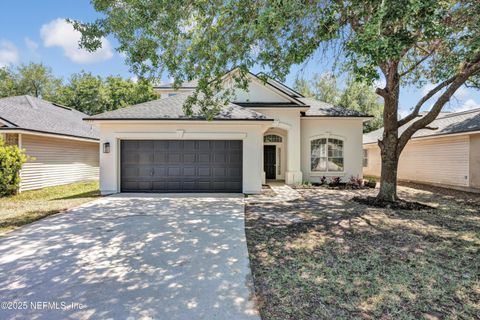 Single Family Residence in Green Cove Springs FL 1829 CREEKVIEW Drive.jpg