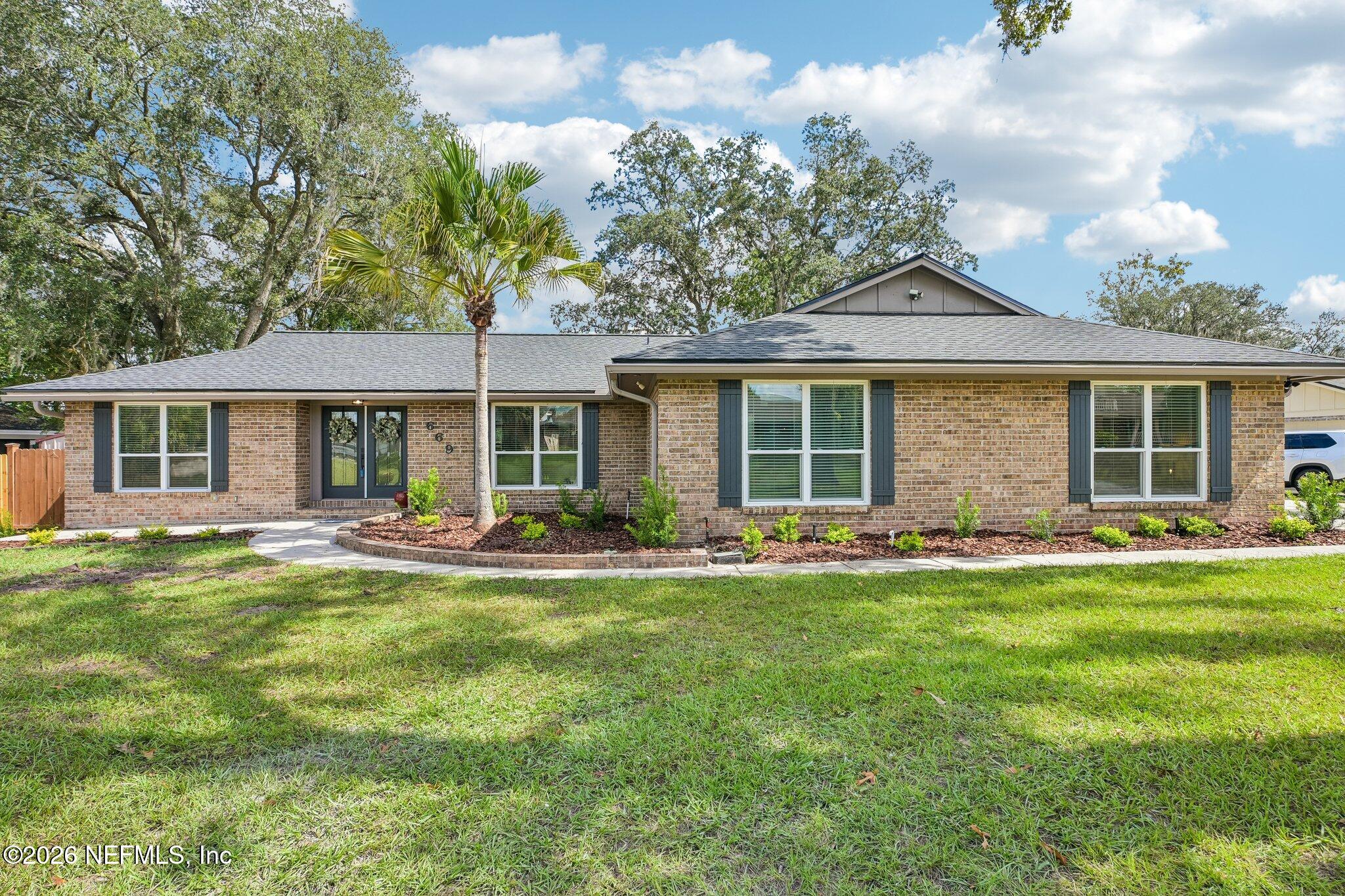 669 Ridgestone Ct, Orange Park, FL 32065