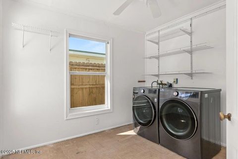 Single Family Residence in Jacksonville FL 4736 BLOUNT Avenue 16.jpg