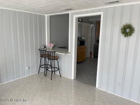 Single Family Residence in Jacksonville FL 4736 BLOUNT Avenue 6.jpg