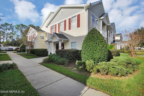 Condominium in Orange Park FL 575 OAKLEAF PLANTATION Parkway #901.jpg