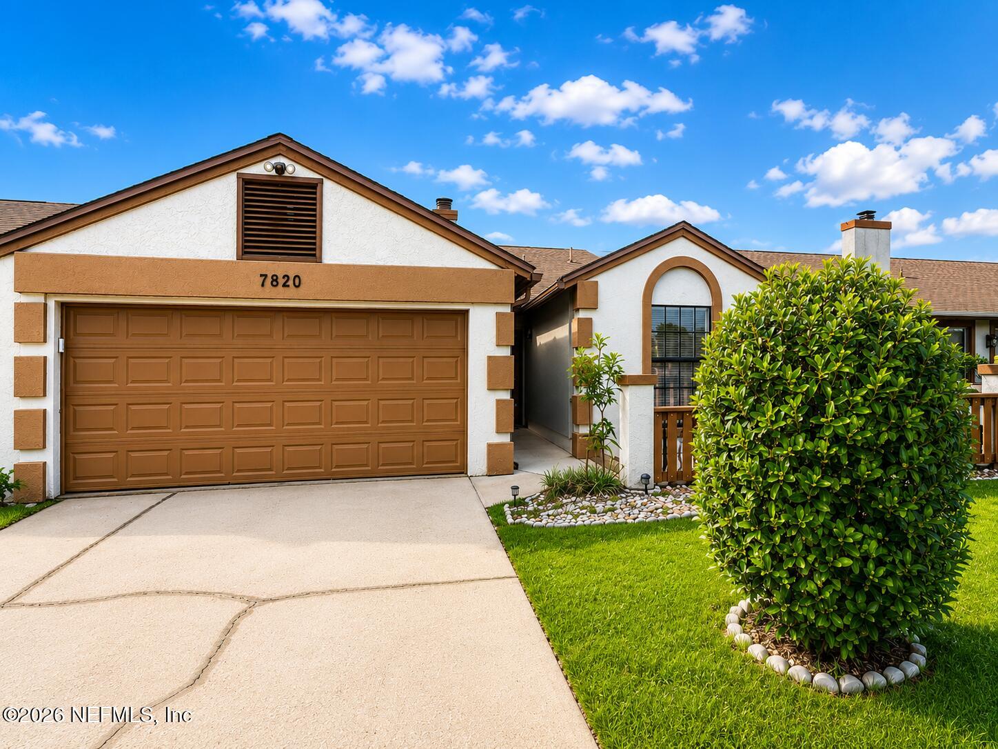 7820 Fawn Brook Cir, Jacksonville, FL 32256