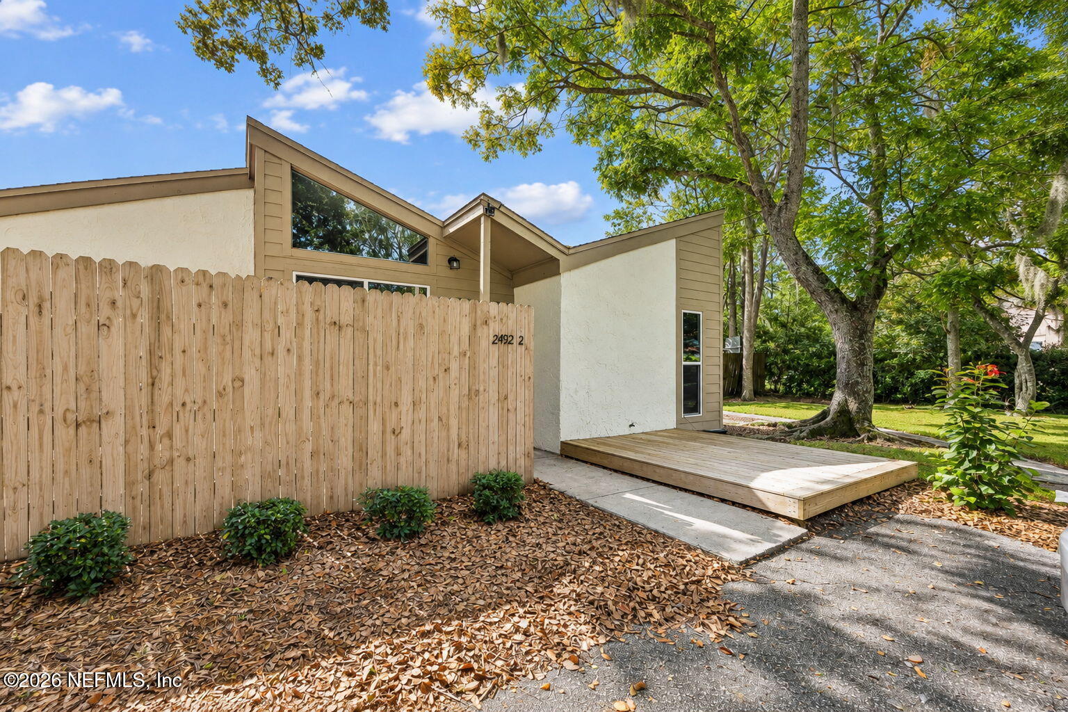 2492 Whispering Woods Blvd, Jacksonville, FL 32246