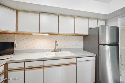 Condominium in Ponte Vedra Beach FL 57 TIFTON Way 12.jpg