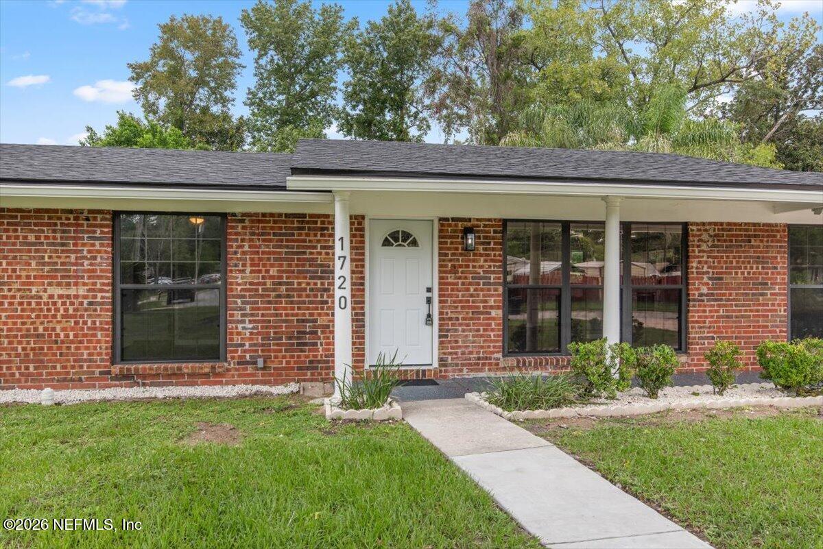 1720 Bay Cir, Orange Park, FL 32073 photo