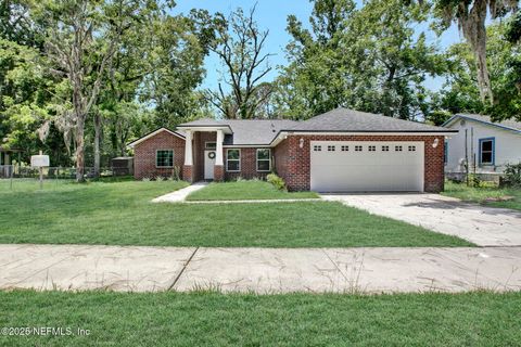 Single Family Residence in Jacksonville FL 7442 RICHARDSON Road.jpg
