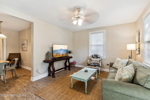 Single Family Residence in Jacksonville FL 4839 APPLETON Avenue.jpg