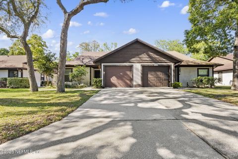 Townhouse in Jacksonville FL 11281 SAWMILL Road.jpg