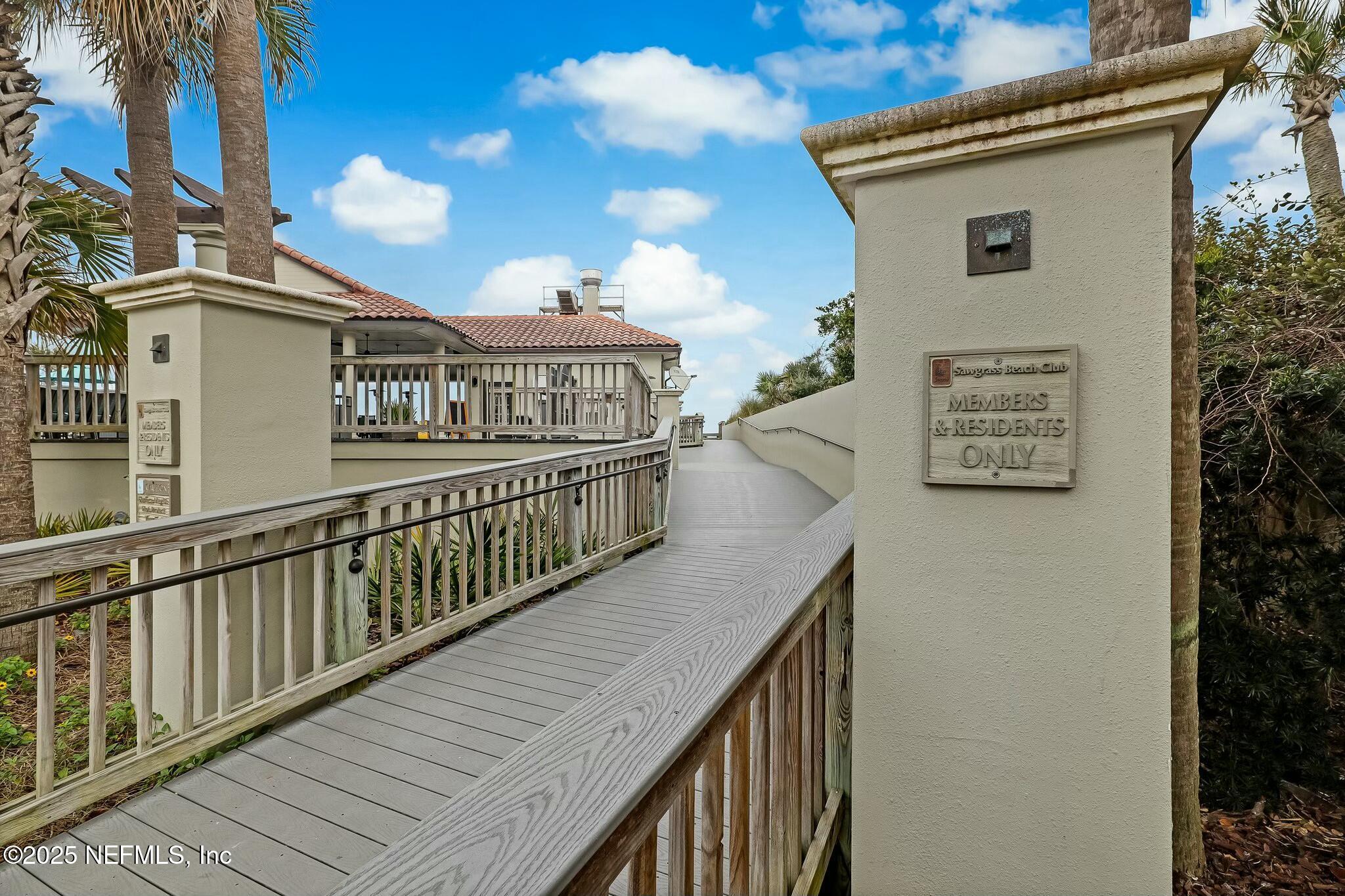 Townhouse in Ponte Vedra Beach FL 111 WILLOW POND Lane 48.jpg