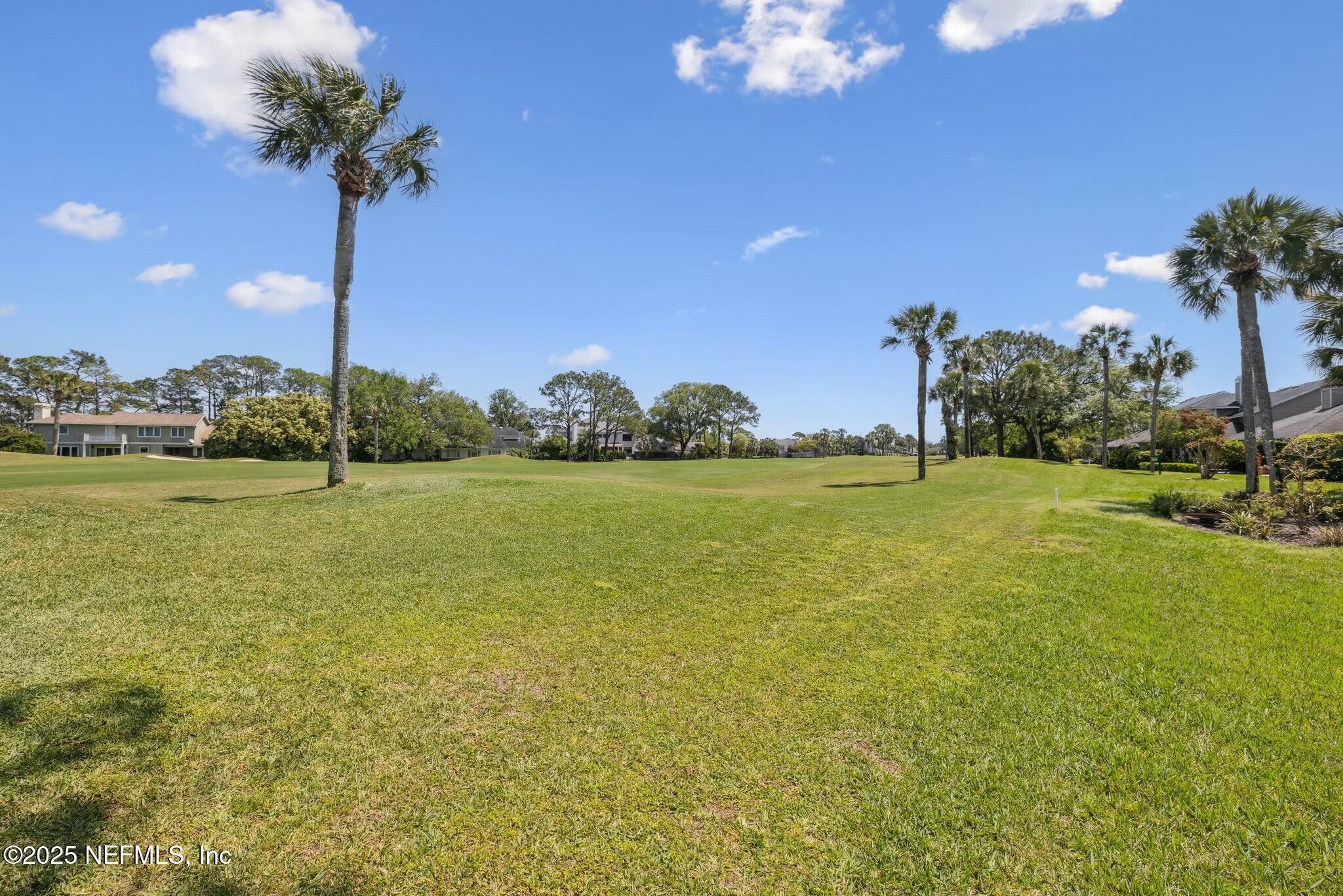 Townhouse in Ponte Vedra Beach FL 111 WILLOW POND Lane 30.jpg