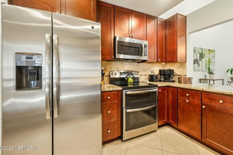 Townhouse in Ponte Vedra Beach FL 111 WILLOW POND Lane 12.jpg