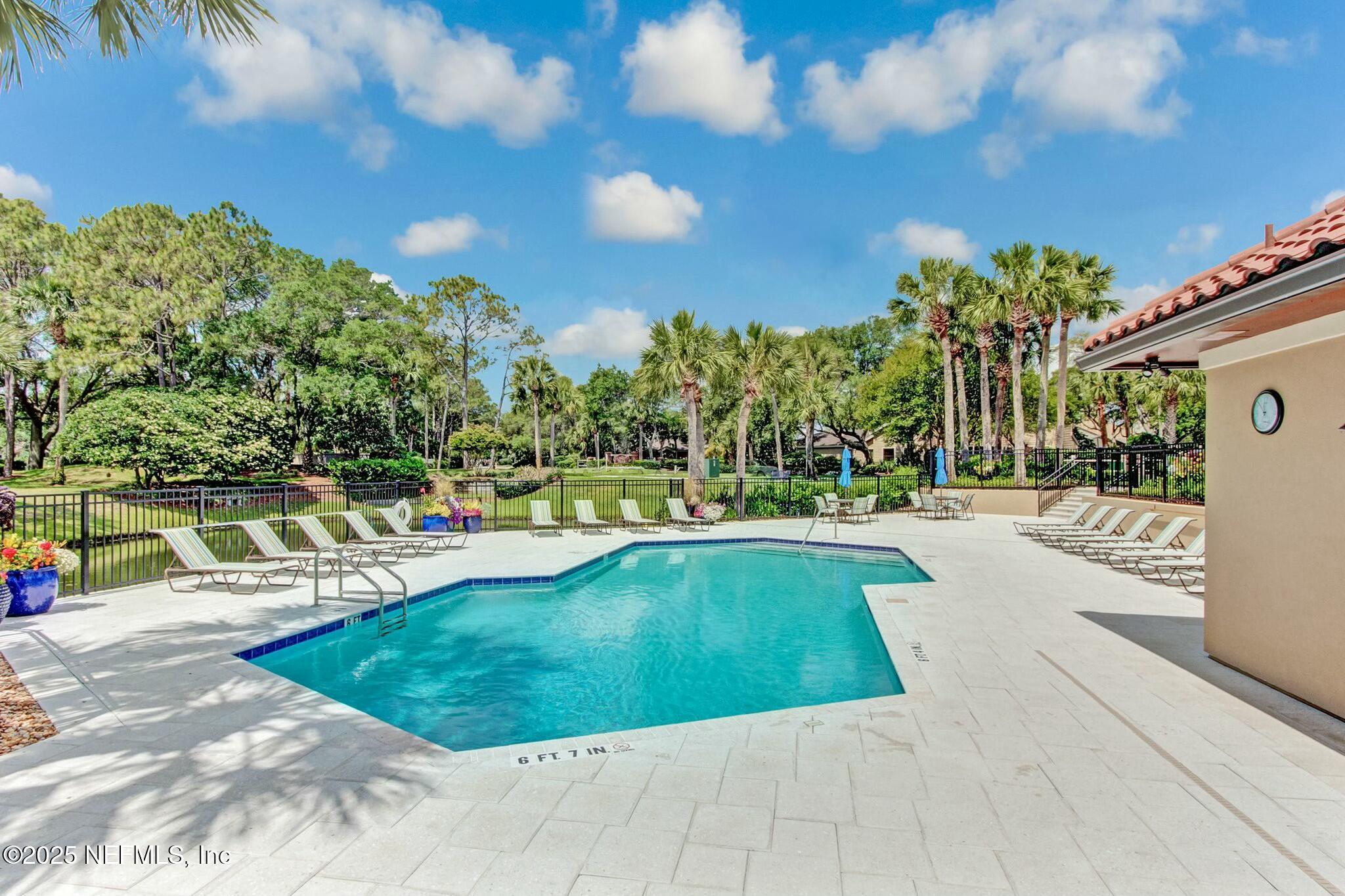 Townhouse in Ponte Vedra Beach FL 111 WILLOW POND Lane 51.jpg