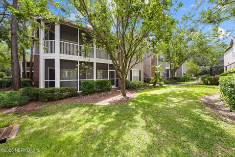 Condominium in Jacksonville FL 10000 GATE Parkway #2123.jpg