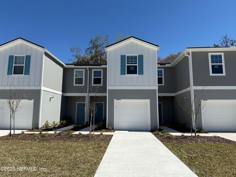 Townhouse in Jacksonville FL 13527 UTE Place.jpg