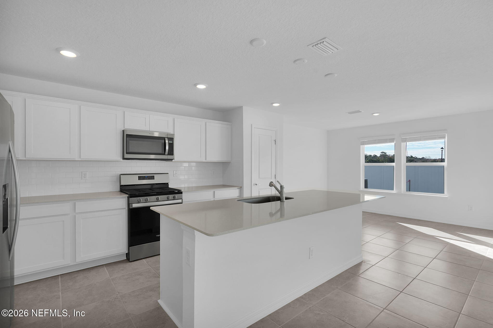 7087 Sandperch St, Jacksonville, FL 32244 photo