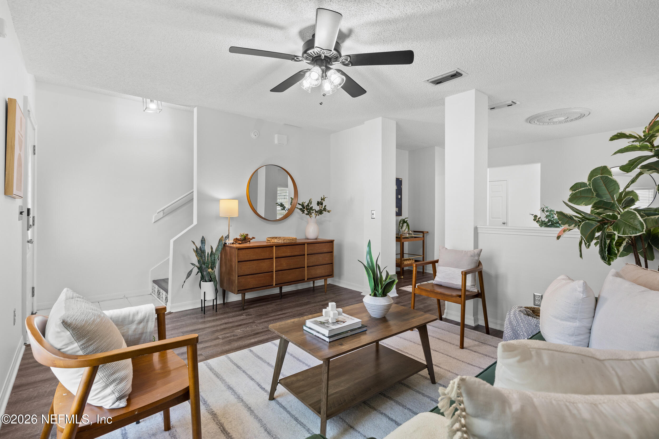 1985 Mary St, Atlantic Beach, FL 32233