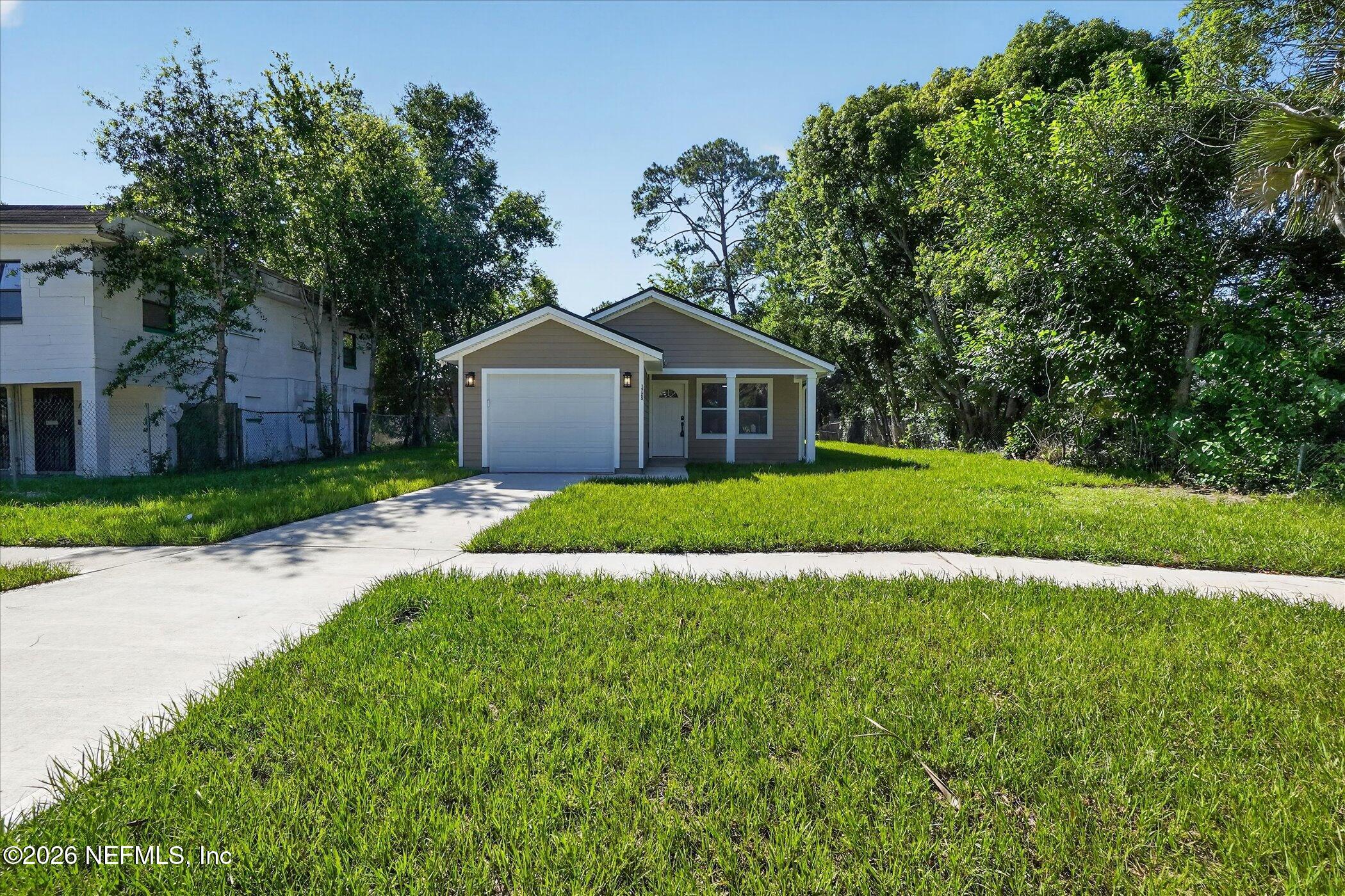 1725 Helena St, Jacksonville, FL 32208 photo