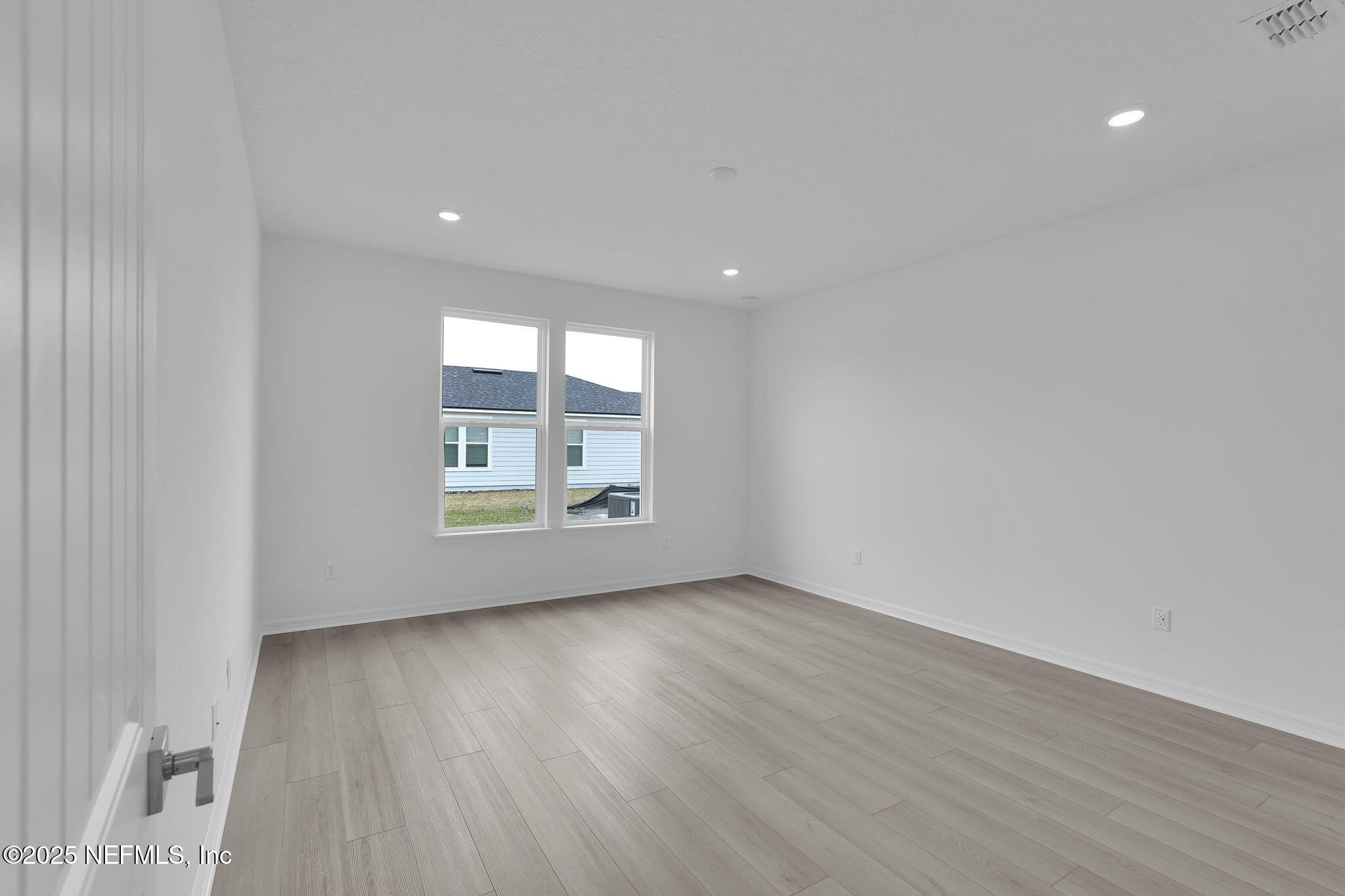Single Family Residence in Yulee FL 525 CONTINUUM Loop 16.jpg