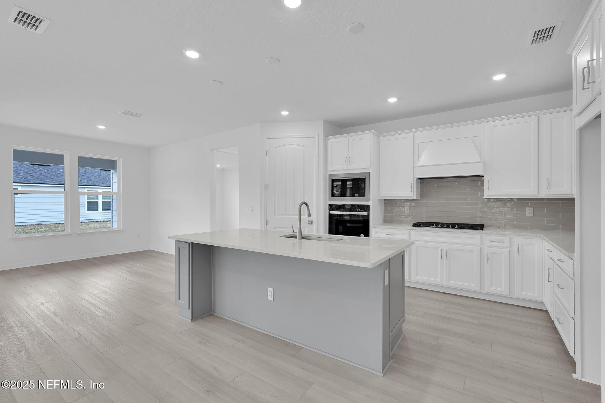 Single Family Residence in Yulee FL 525 CONTINUUM Loop 5.jpg