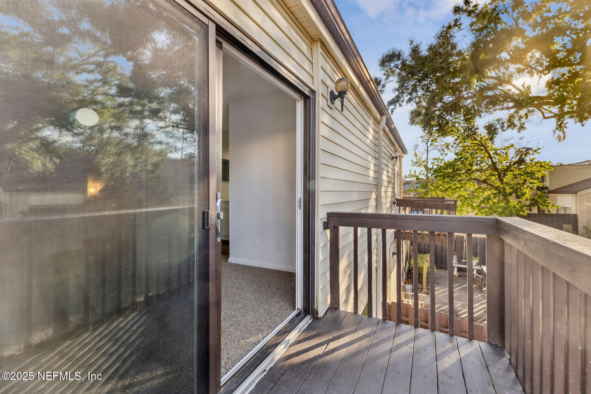 Condominium in Jacksonville FL 5400 LA MOYA Avenue #24 20.jpg