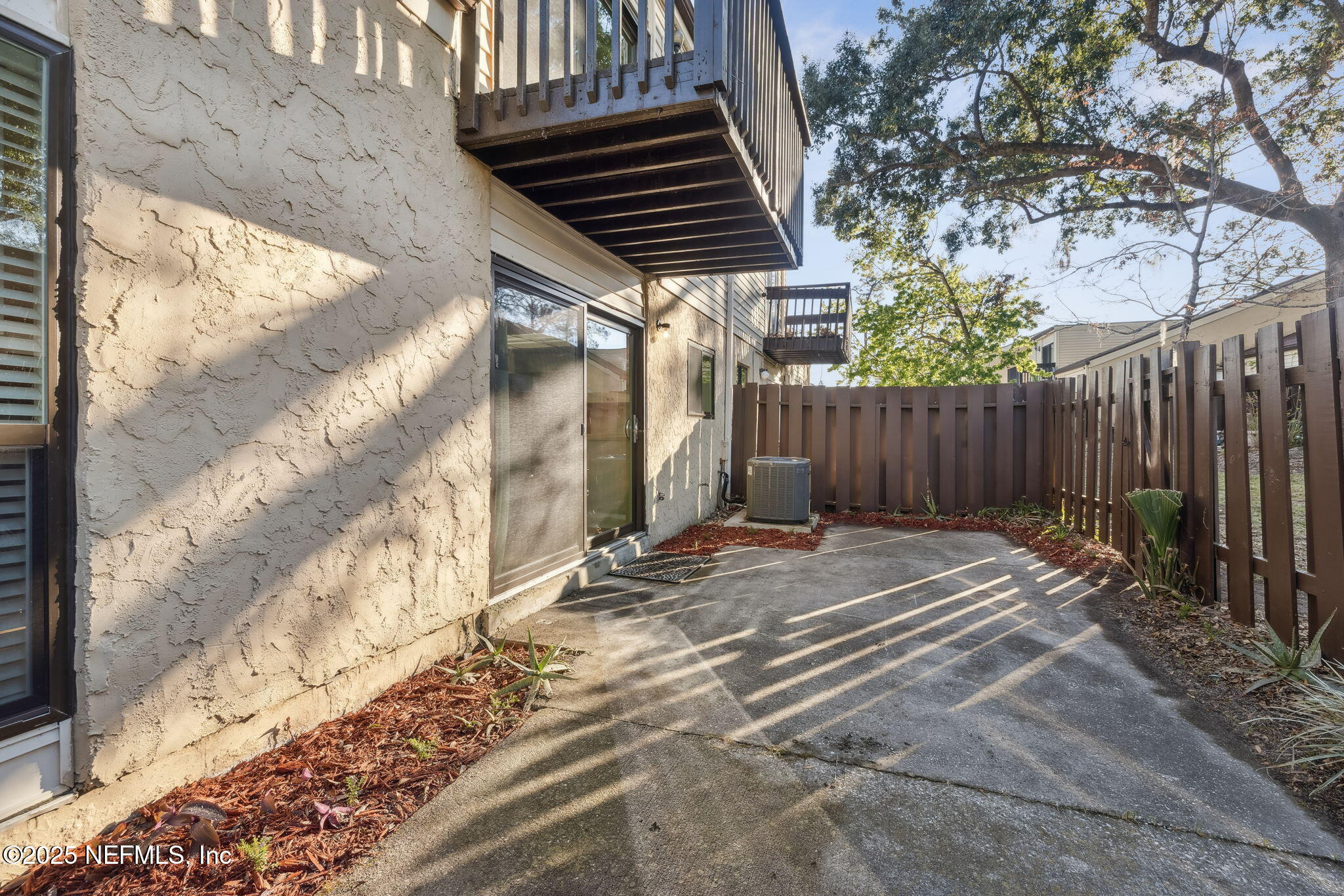 Condominium in Jacksonville FL 5400 LA MOYA Avenue #24 11.jpg