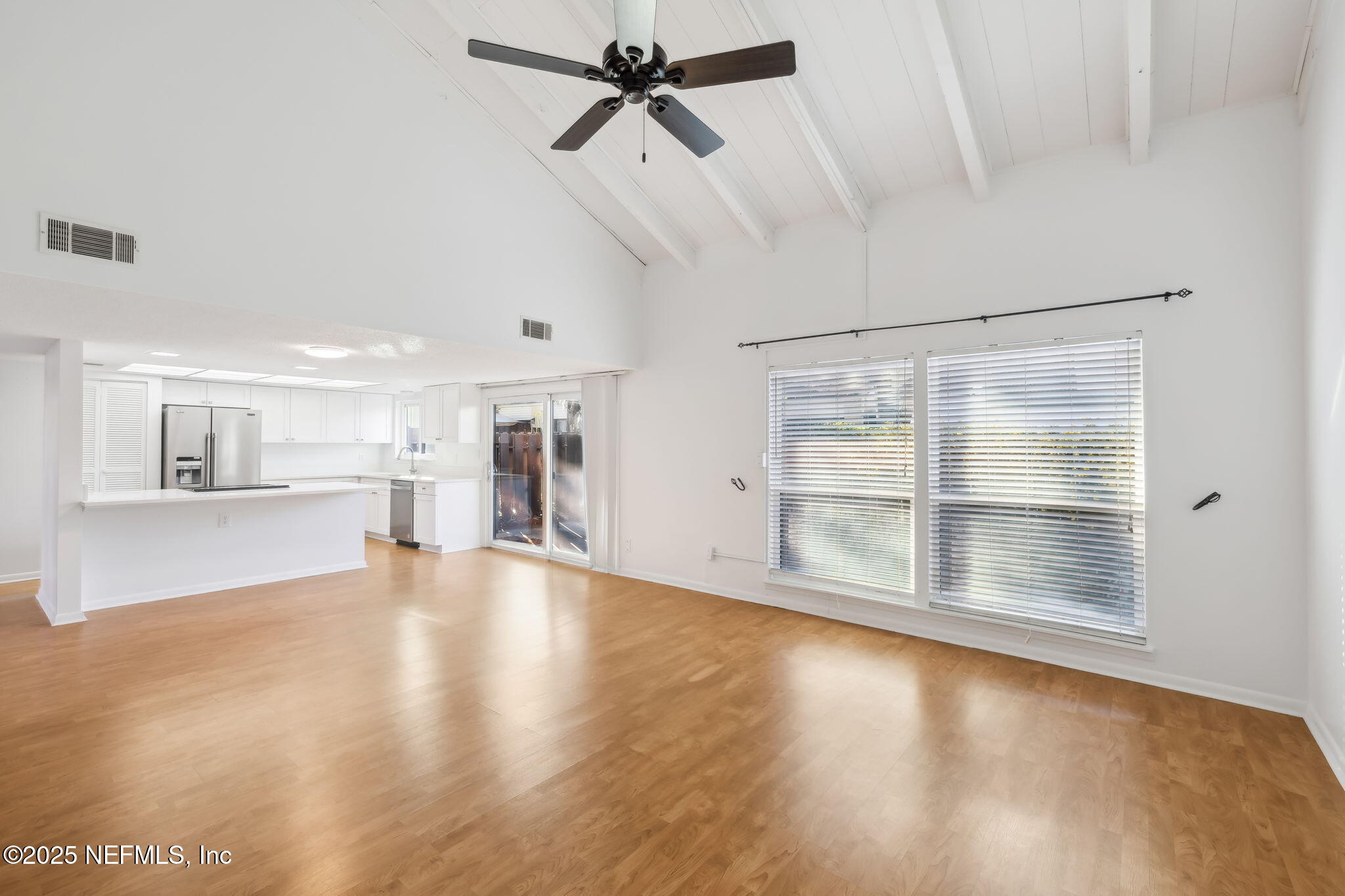 Condominium in Jacksonville FL 5400 LA MOYA Avenue #24 9.jpg