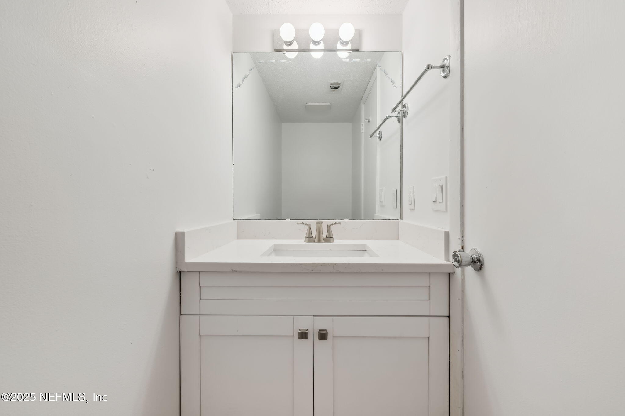 Condominium in Jacksonville FL 5400 LA MOYA Avenue #24 14.jpg