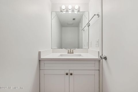 Condominium in Jacksonville FL 5400 LA MOYA Avenue #24 14.jpg