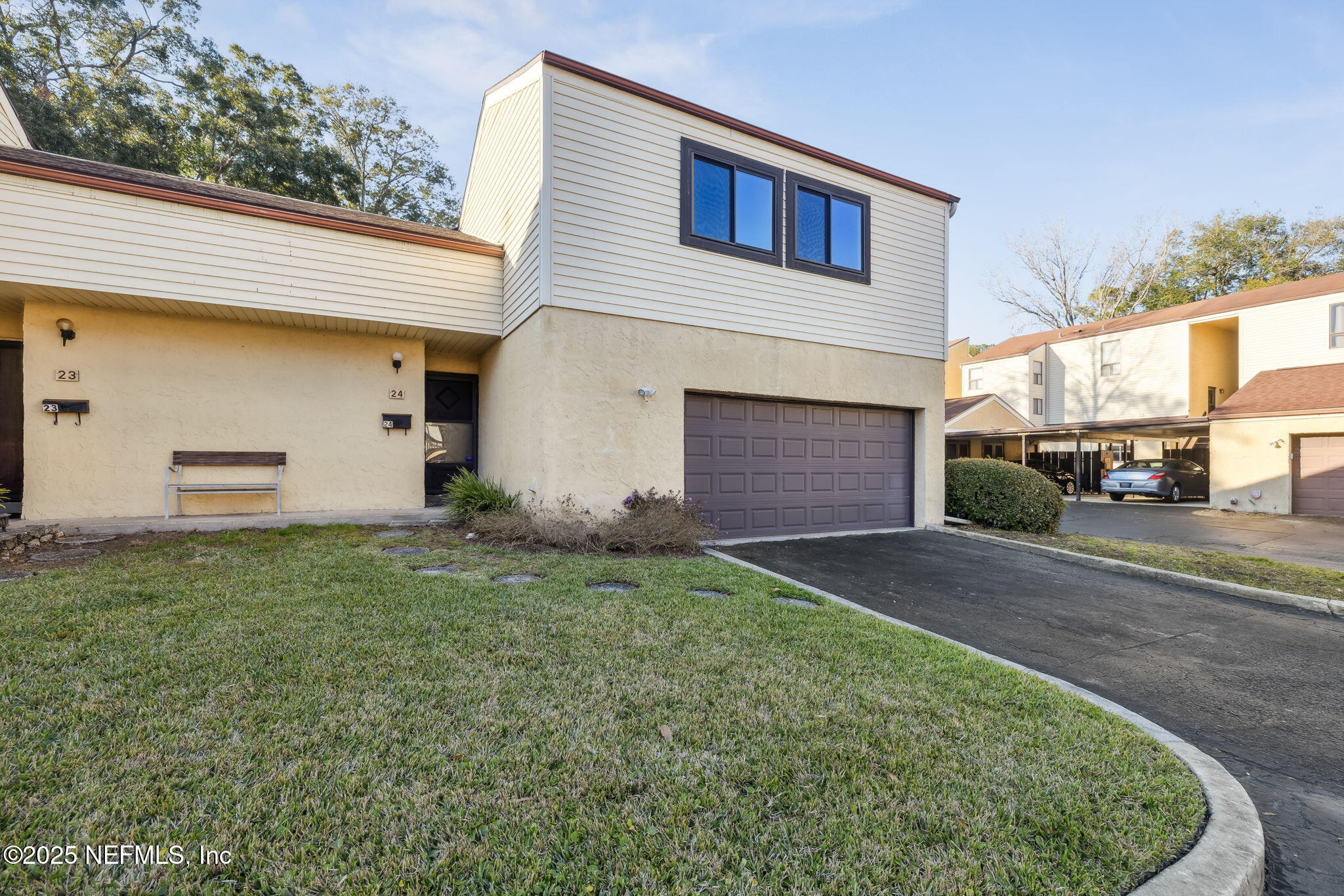 Condominium in Jacksonville FL 5400 LA MOYA Avenue #24 2.jpg