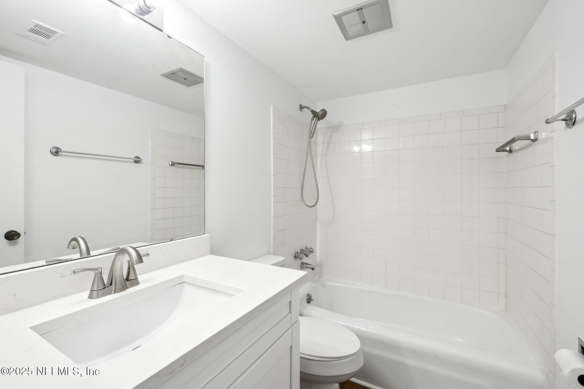 Condominium in Jacksonville FL 5400 LA MOYA Avenue #24 26.jpg