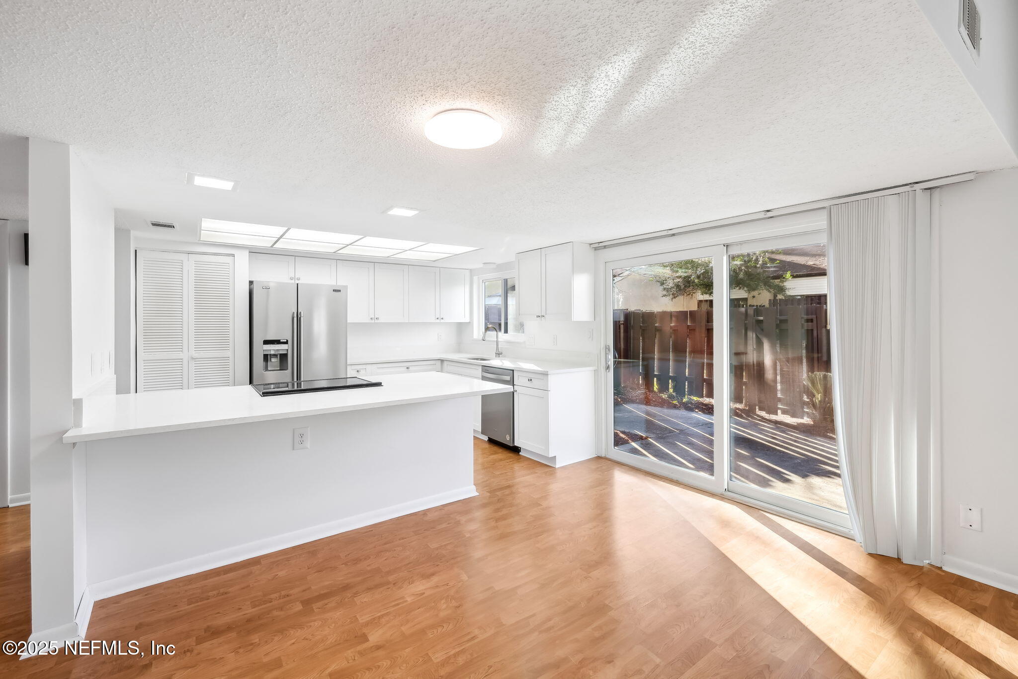 Condominium in Jacksonville FL 5400 LA MOYA Avenue #24 8.jpg