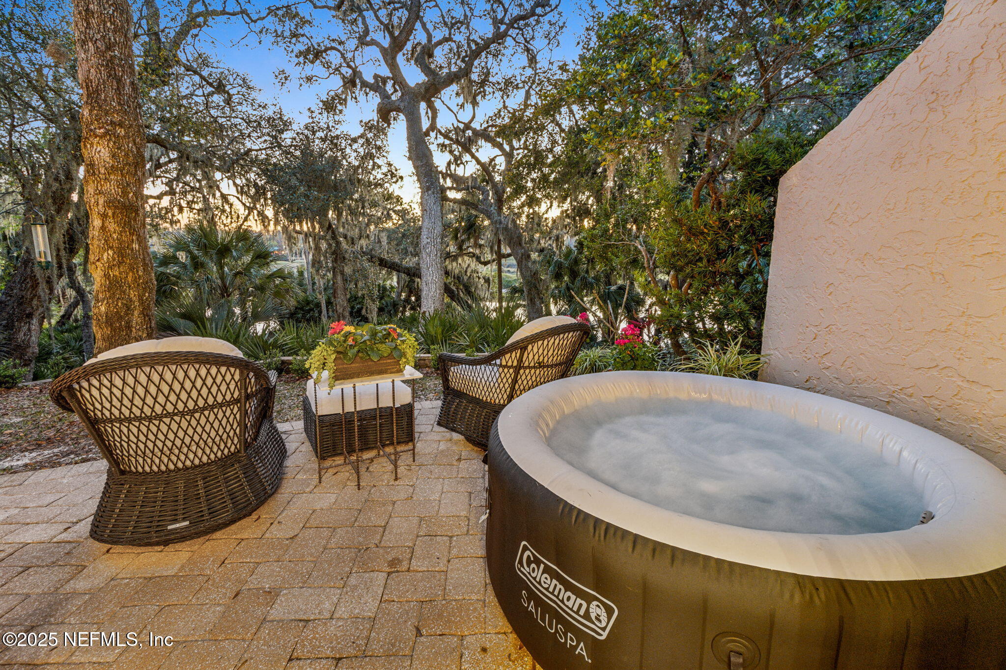Condominium in Fernandina Beach FL 2055 BEACH WOOD Road 58.jpg