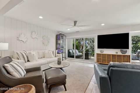 Condominium in Fernandina Beach FL 2055 BEACH WOOD Road 11.jpg