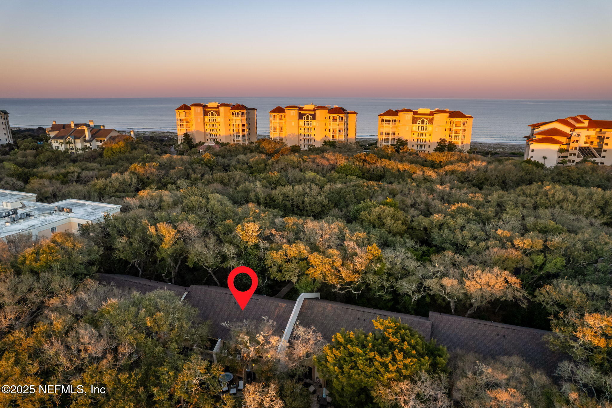 Condominium in Fernandina Beach FL 2055 BEACH WOOD Road 61.jpg