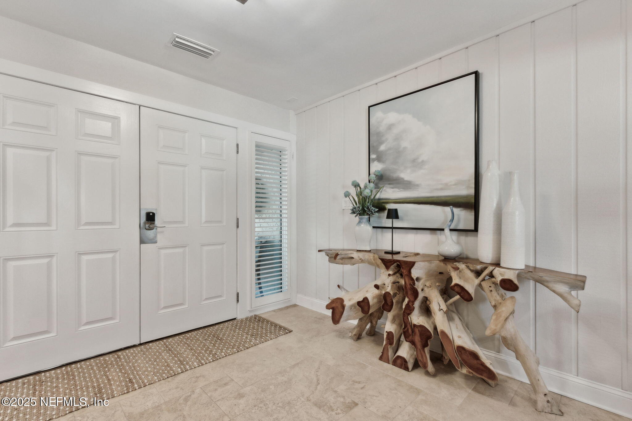 Condominium in Fernandina Beach FL 2055 BEACH WOOD Road 8.jpg