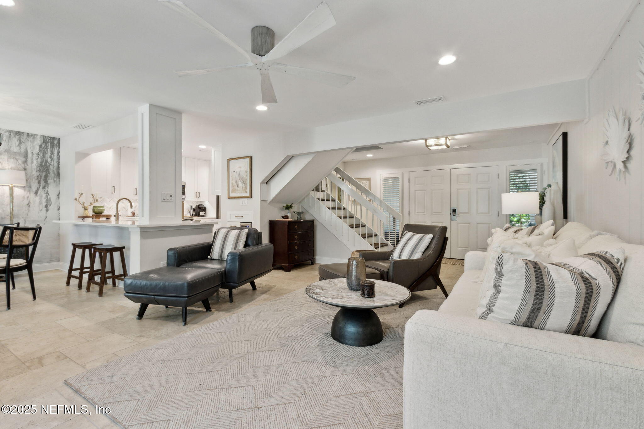 Condominium in Fernandina Beach FL 2055 BEACH WOOD Road 15.jpg