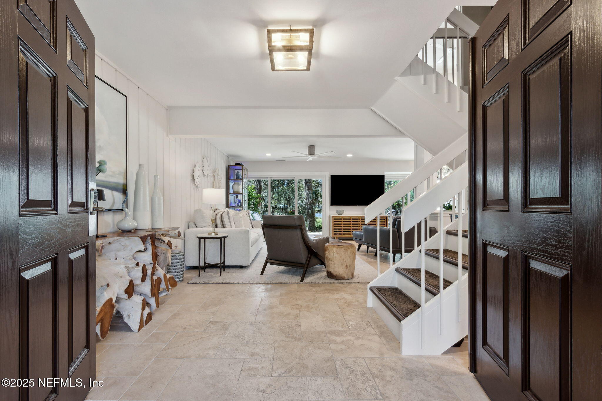 Condominium in Fernandina Beach FL 2055 BEACH WOOD Road 6.jpg
