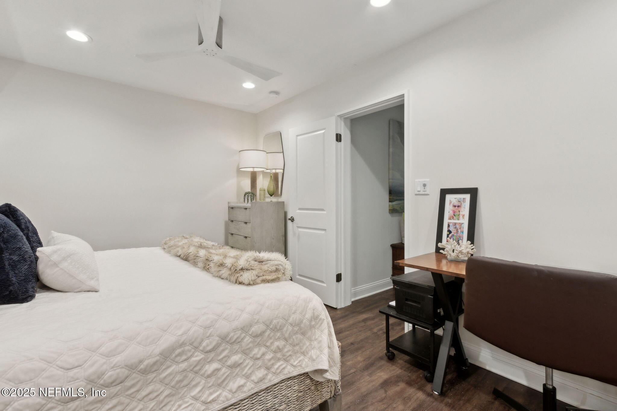 Condominium in Fernandina Beach FL 2055 BEACH WOOD Road 40.jpg