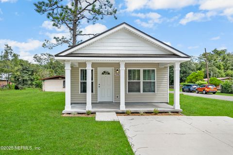 Single Family Residence in Jacksonville FL 1350 7TH Street.jpg