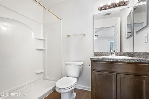 Single Family Residence in Jacksonville FL 1350 7TH Street 3.jpg