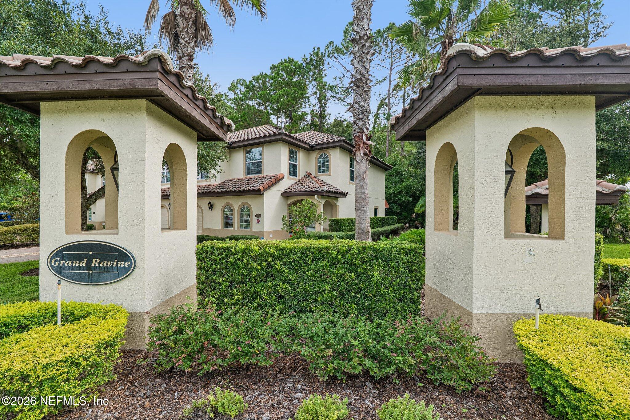 18 Grand Ravine Dr, Saint Augustine, FL 32086 photo