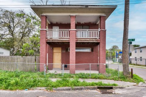 Single Family Residence in Jacksonville FL 1360 HART Street.jpg