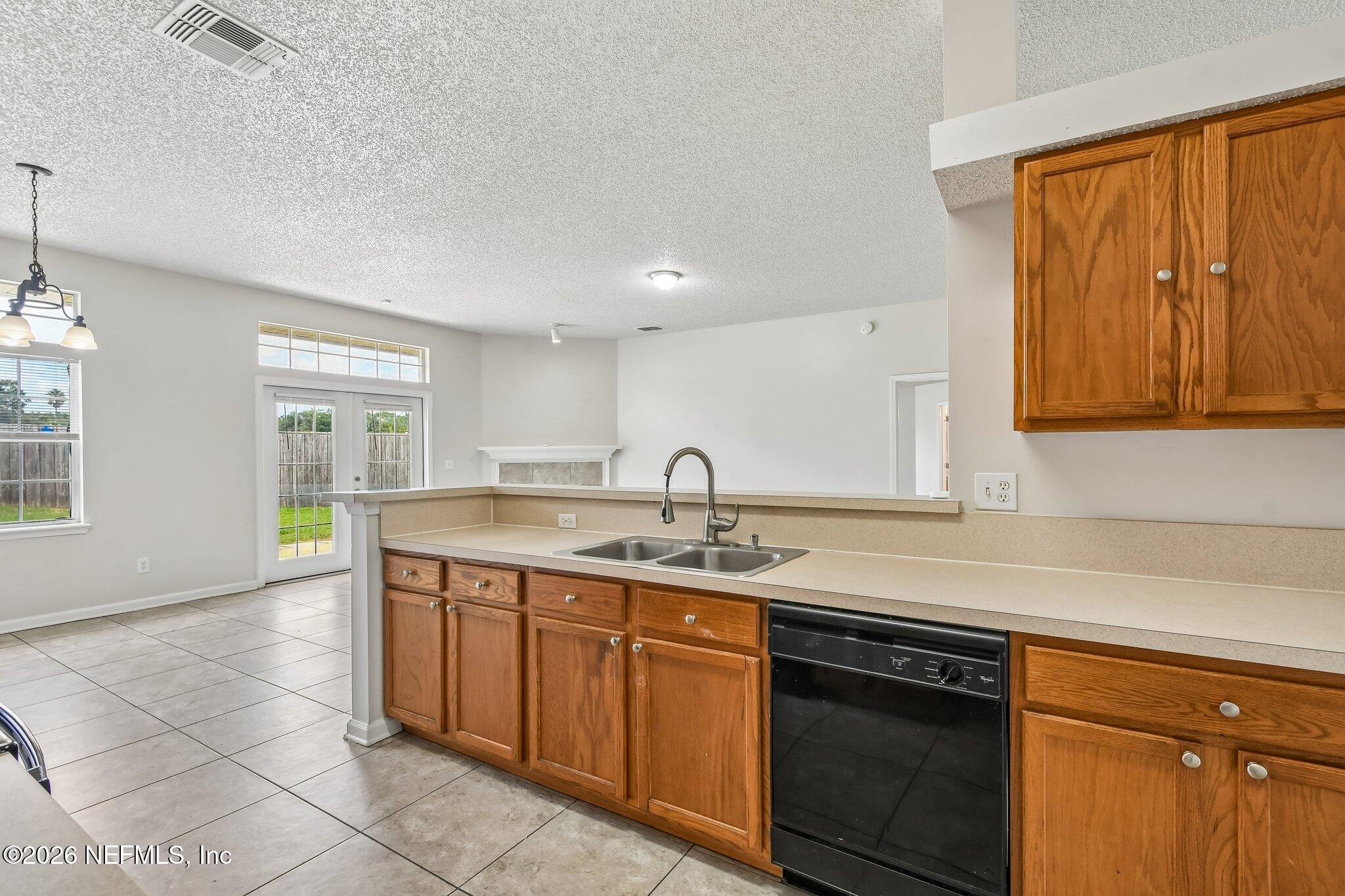 476 Hillside Dr, Orange Park, FL 32073 photo