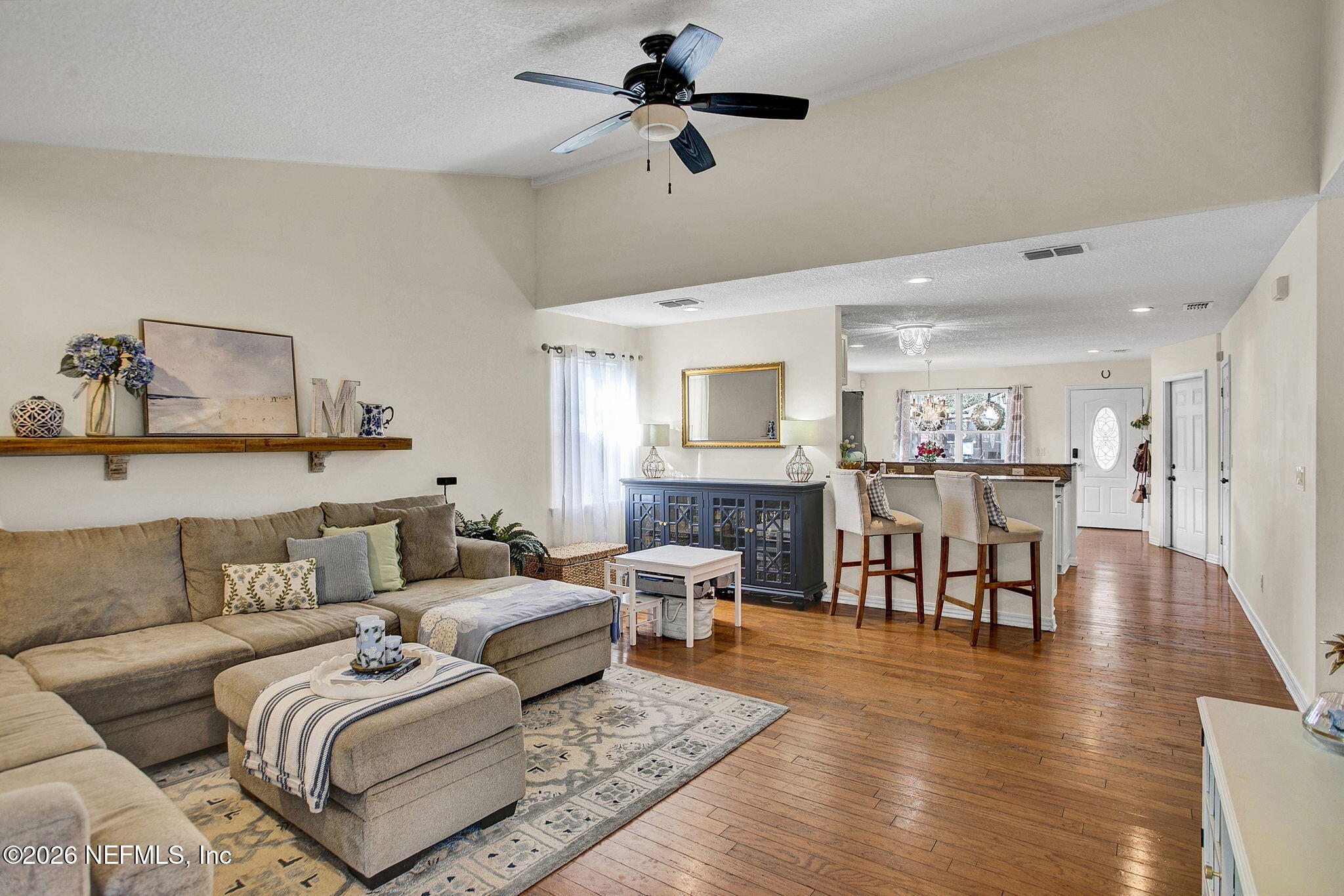 1091 13 St, Jacksonville Beach, FL 32250 photo